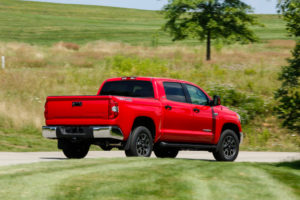 2014_Toyota_Tundra_SR5_001