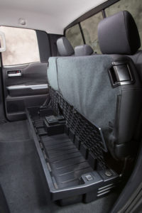 2014_Toyota_Tundra_SR5_018