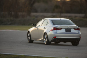 2014_Lexus_IS_350_020