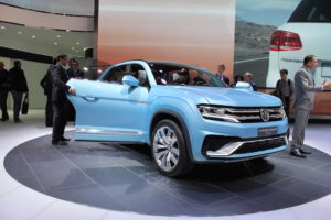 Volkswagen Cross Coupe GTE Concept